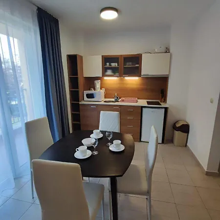 Polo - Cacao Apartment
